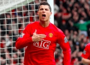 竞技宝-包含C罗连续二十场比赛得分超过险胜，曼联不断突破！气势如虹延续的词条