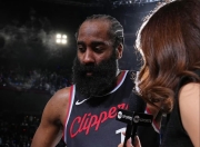 JJB-哈登迎来十赛季高光表现，皇家马德里球迷沸腾！的简单介绍